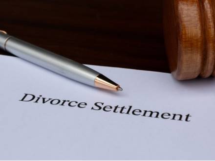 Will County, IL divorce lawyer for asset division